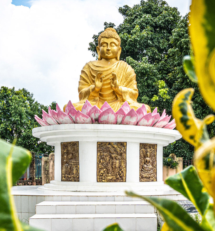 Photo of बुद्ध अस्थि अवशेष स्थल वैशाली, दुनिया भर से बौद्ध अनुयायी आते हैं यहां by Hitendra Gupta