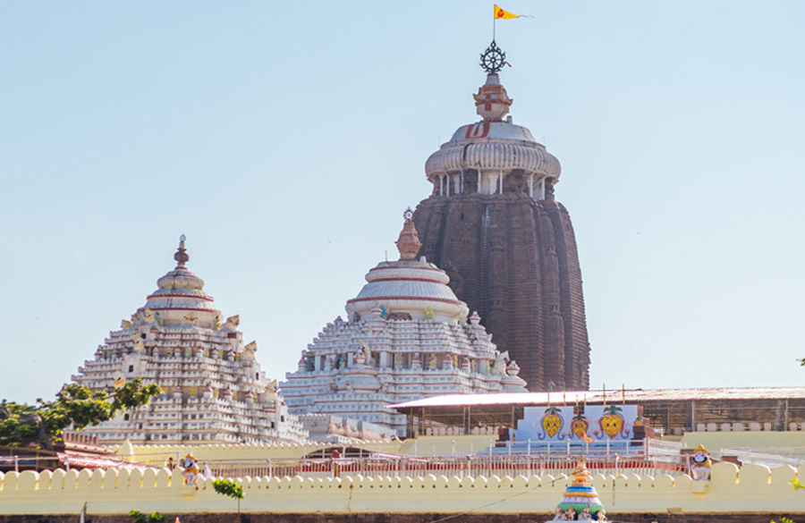 Photo of श्रद्धालुओं के लिए खुला पुरी के श्री जगन्नाथ मंदिर का पट, जानिए क्यों खास है यह मंदिर by Hitendra Gupta