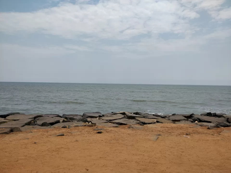 Photo of Rock Beach, White Town, Puducherry, India by Jigyasa Arora