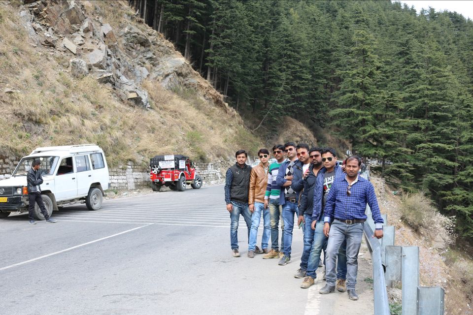 Photo of Green Valley, Shimla, Kufri, Himachal Pradesh, India by krishna kumar