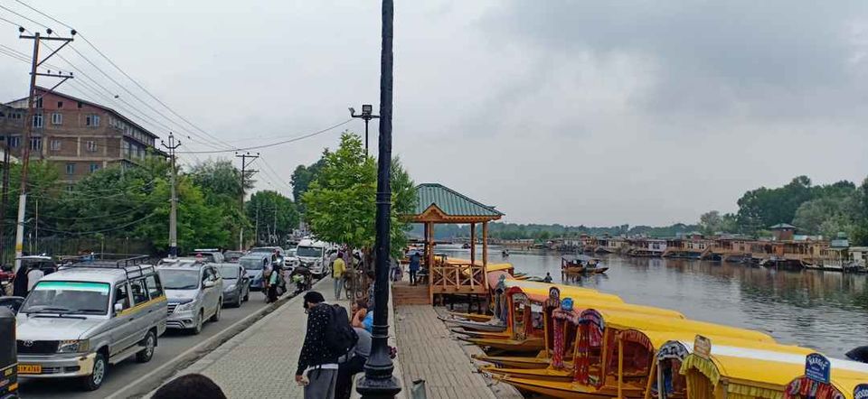 Photo of कश्मीर- क्यों दीवाने है सब इसके by krishna kumar