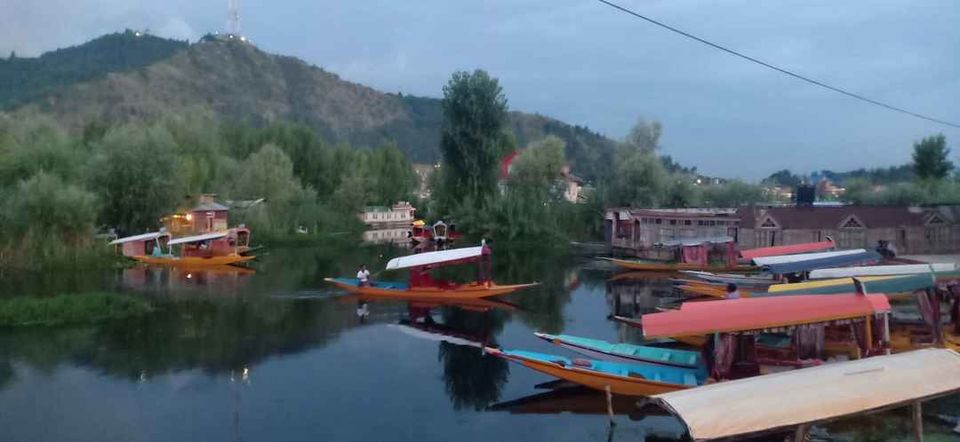 Photo of कश्मीर- क्यों दीवाने है सब इसके by krishna kumar