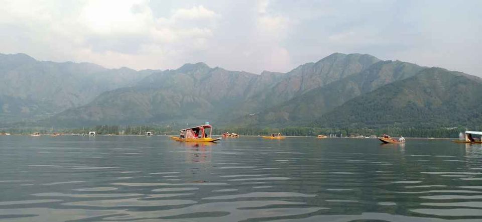 Photo of कश्मीर- क्यों दीवाने है सब इसके by krishna kumar