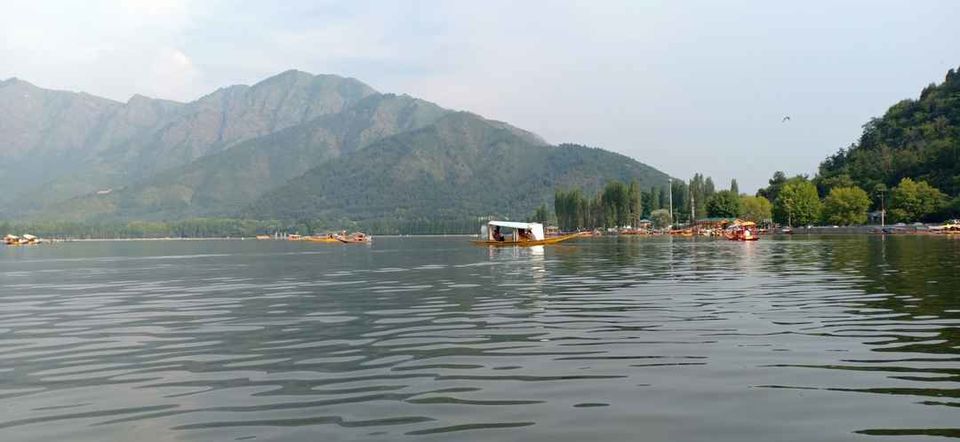 Photo of कश्मीर- क्यों दीवाने है सब इसके by krishna kumar
