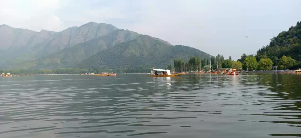 Photo of कश्मीर- क्यों दीवाने है सब इसके by krishna kumar