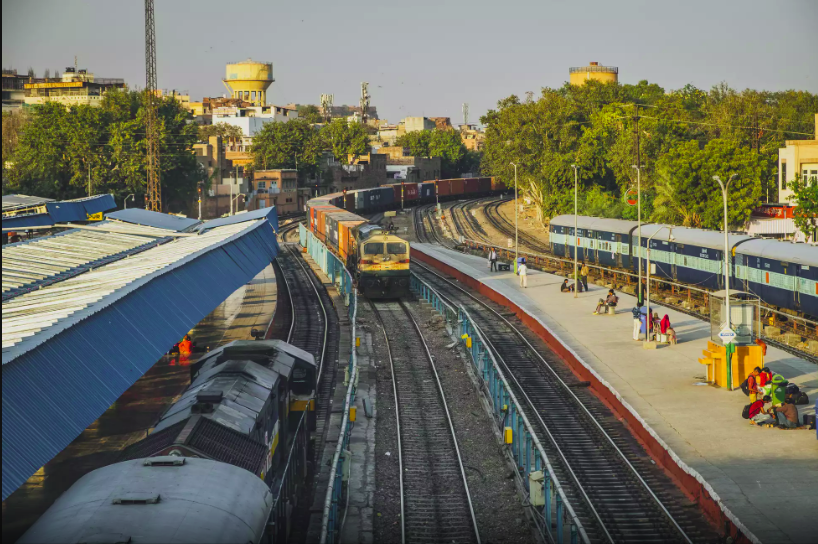 Photo of India by Train 35 days from North to South through the west Indian railways 13/18 by Sidhant Joshi