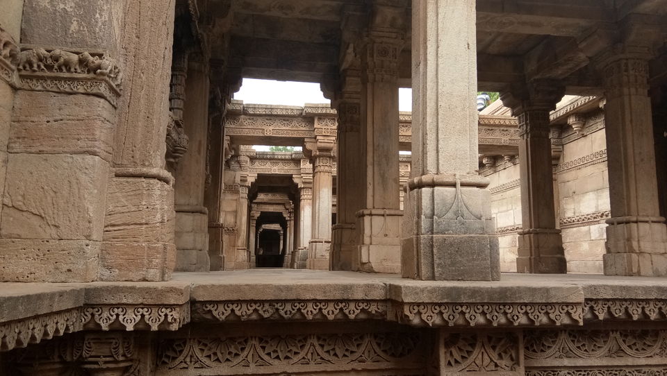 Photo of Adalaj Stepwell, Adalaj, Gujarat, India by Akif malek
