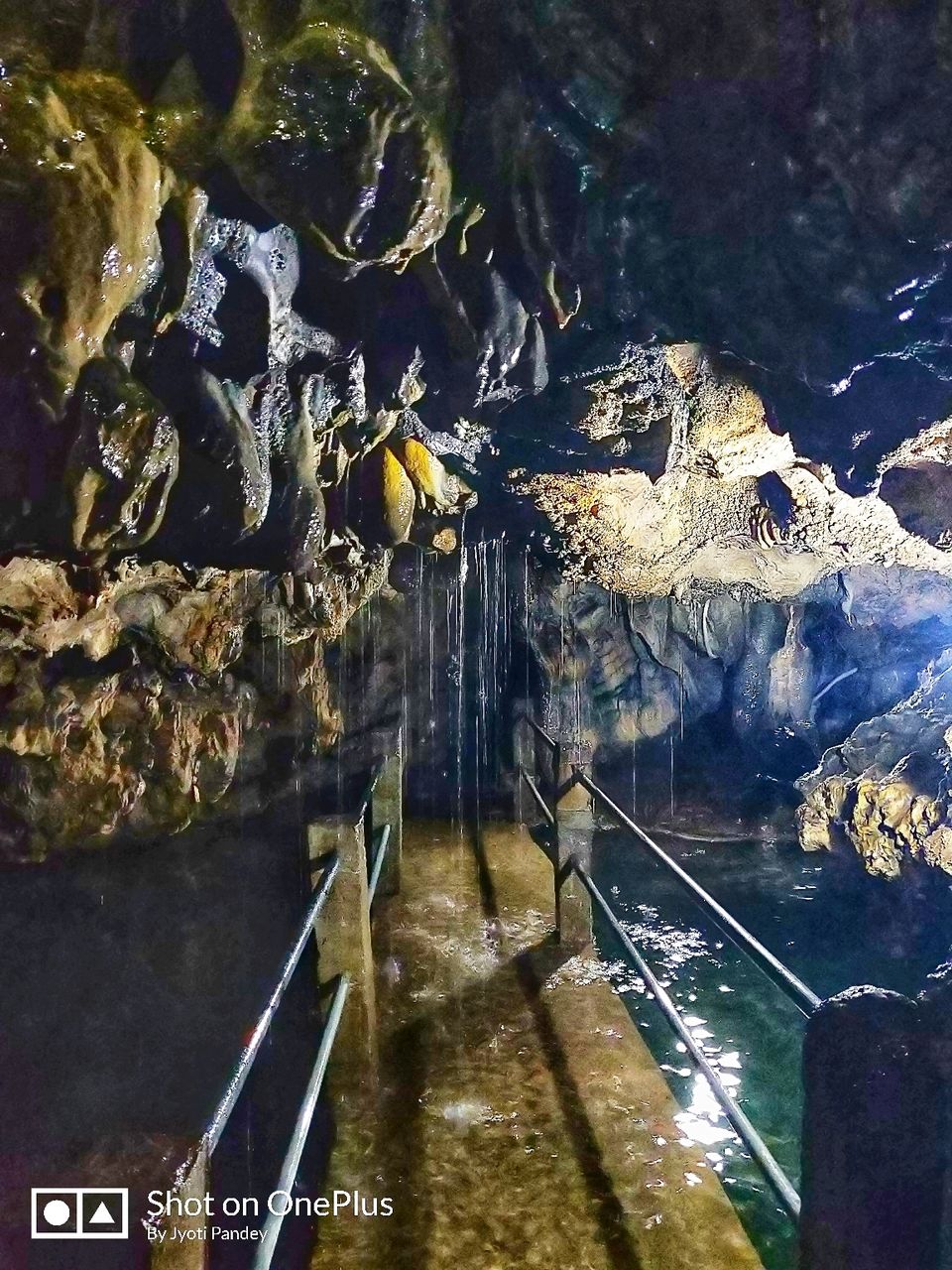Photo of Mawsmai Cave, Cherrapunjee, Meghalaya, India by Jyoti Pandey