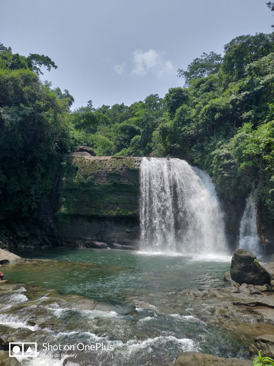 Photo of Borhill water falls, Meghalaya, India by Jyoti Pandey