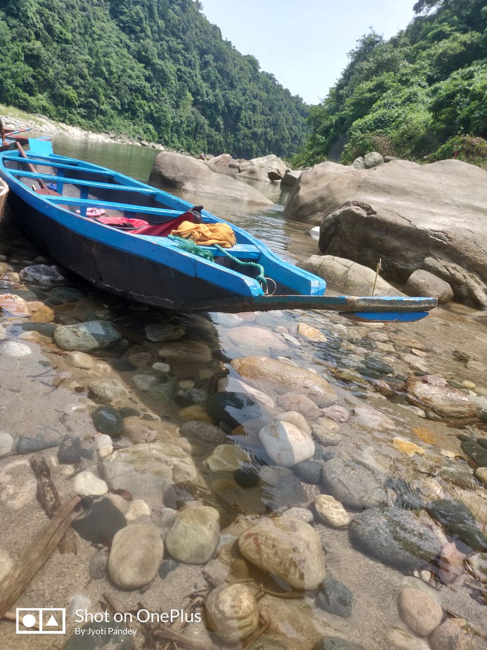 Photo of Dawki River, Meghalaya by Jyoti Pandey