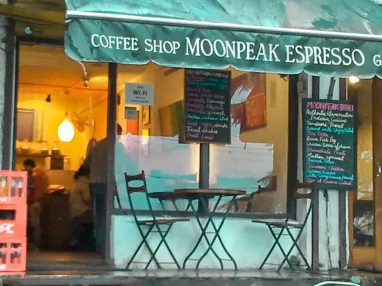 Photo of Moon Peak Espresso, Temple Road, McLeod Ganj, Dharamshala, Himachal Pradesh, India by shehnaz khan