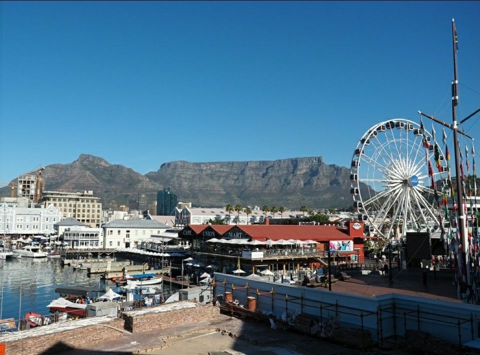 Photo of Cape Town, South Africa by raghavendra nanubala