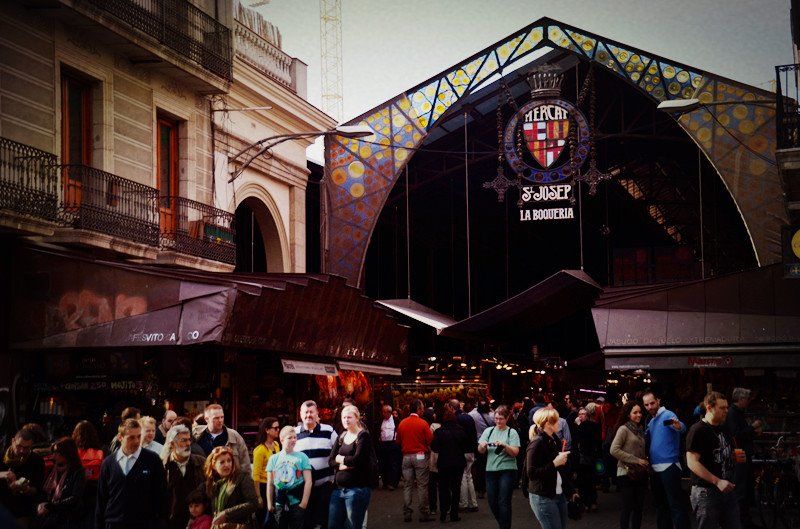 Photo of La Rambla, Barcelona, Spain by Sharon Phang