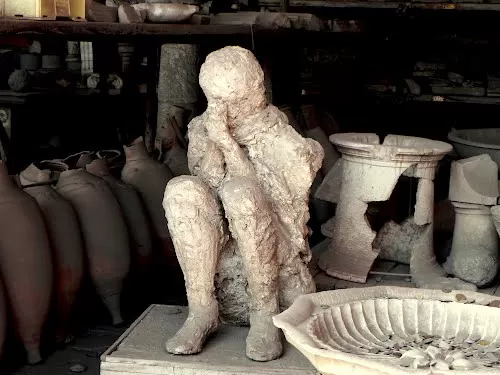 Photo of Pompeii, Naples, Italy by RoDrea Libro