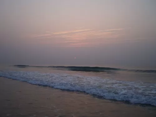 Photo of Puri Beach, Puri, Odisha, India by Sunando Chakrabortry