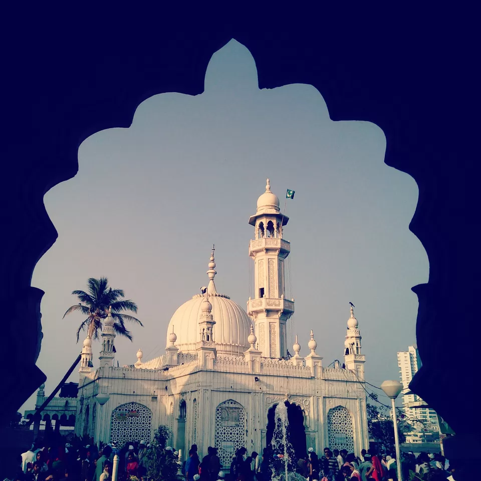 Photo of Haji Ali, Haji Ali, Mumbai, Maharashtra, India by Krishan Ramani
