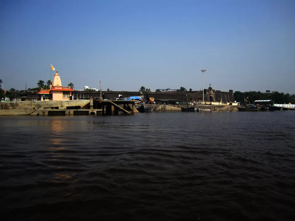 Photo of Nani Daman, Nani Daman, Daman, Daman and Diu 396210, India by Krishan Ramani