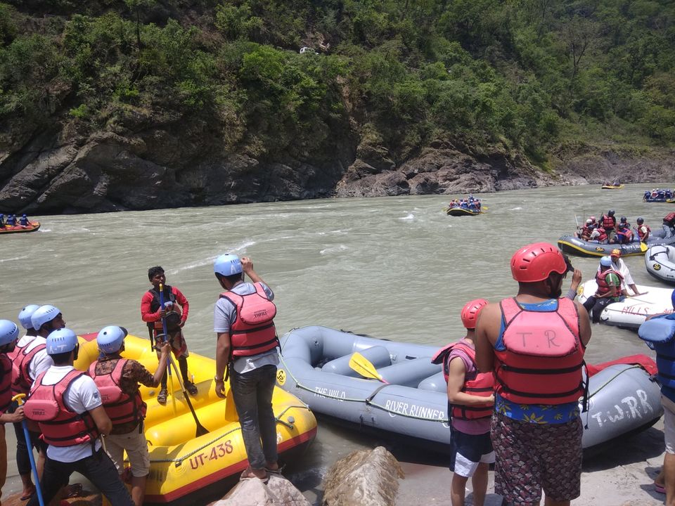 Photo of Rishikesh, Uttarakhand, India by Chinmay Behera
