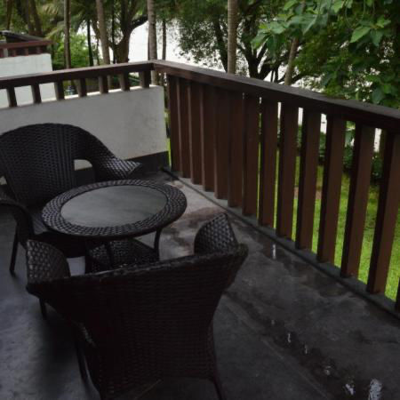 Photo of Silent Hills Resort, Manor, Maharashtra, India by Romika Singh