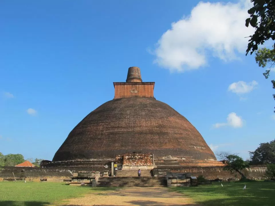 Photo of Anuradhapura, North Central Province, Sri Lanka by Prana 