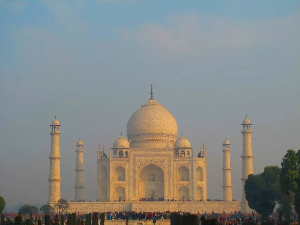 Photo of Taj Mahal, Agra, Uttar Pradesh, India by Prana
