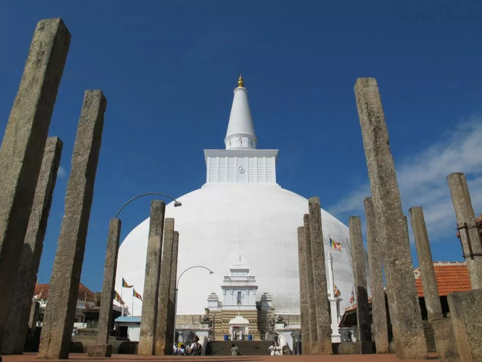 Photo of Anuradhapura, North Central Province, Sri Lanka by Prana 