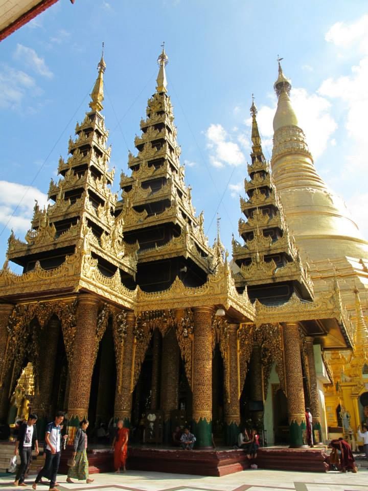 Photo of Mandalay - Myanmar with a backpack 4/11 by Prana