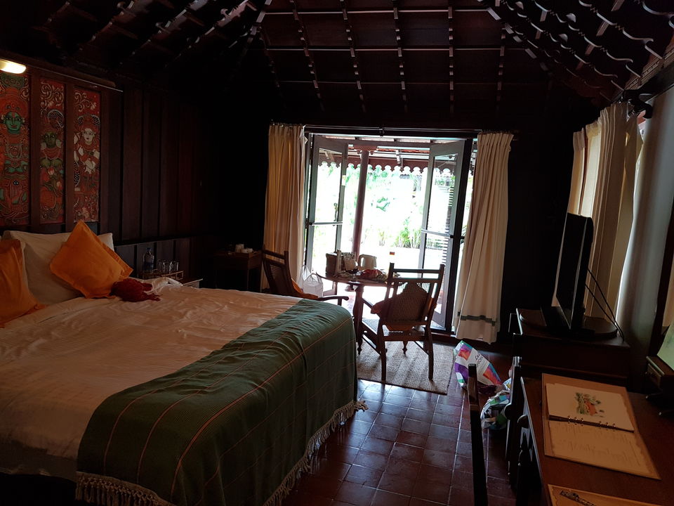 Photo of Best Luxurious Resort in Kerala,Kumarakom Lake Resort[price-24,000/nyt approx] #luxurygetaway 4/27 by AnaZir Vlog