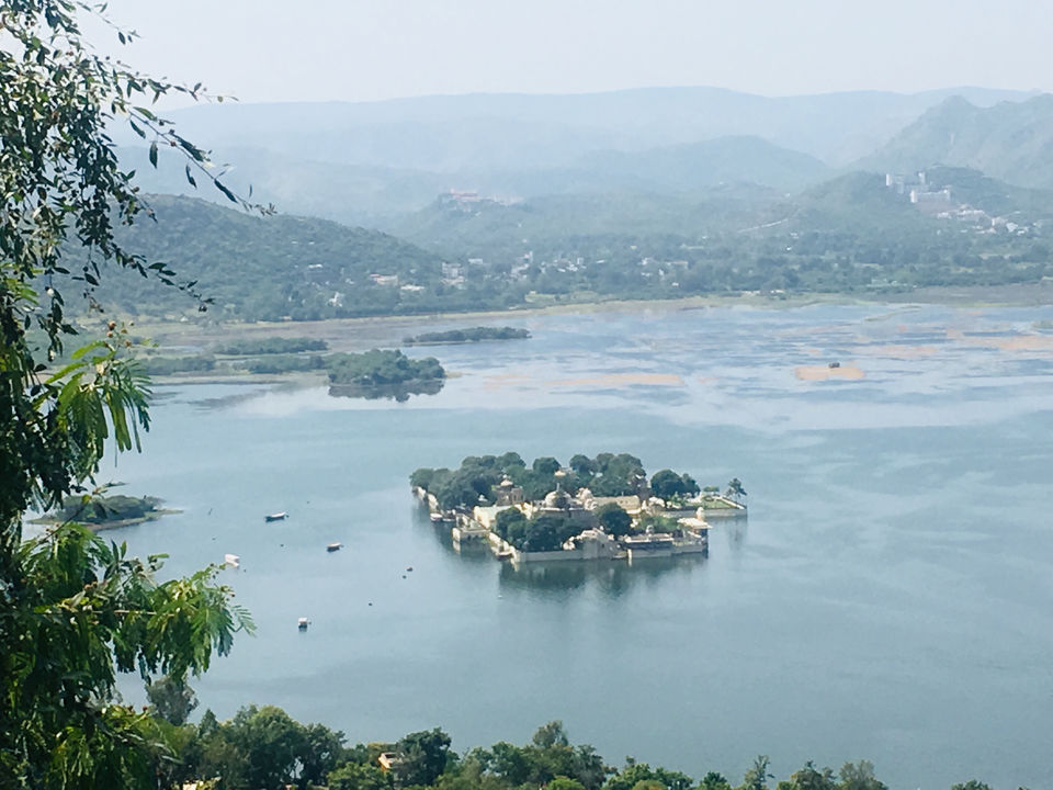 Photo of Top of udaipur by Mohak Khatuwala