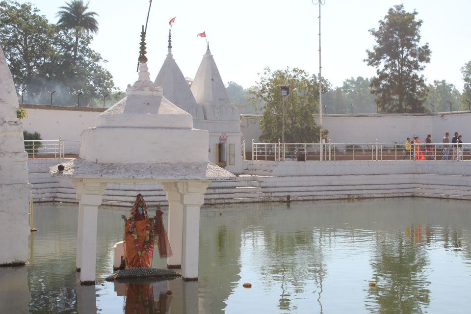 Photo of Narmada Kund, Amarkantak, Madhya Pradesh by vivek mehra