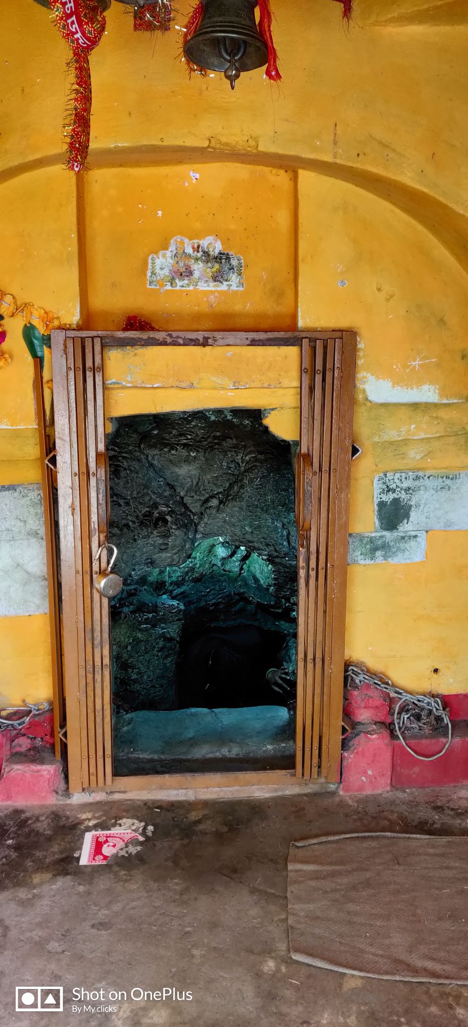 Photo of Patalbhuvaneshwar, abode of Lord Shiva. by Yogesh