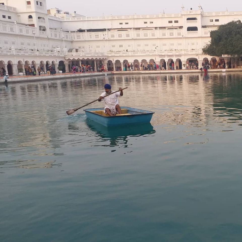 Photo of Harmandir Sahib, Golden Temple Road, Atta Mandi, Katra Ahluwalia, Amritsar, Punjab, India by Gurjot Singh Chandhok
