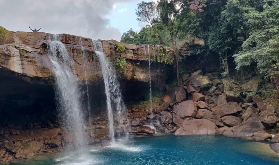 Photo of Krang Shuri Waterfall, Meghalaya, India by Eswar Ch