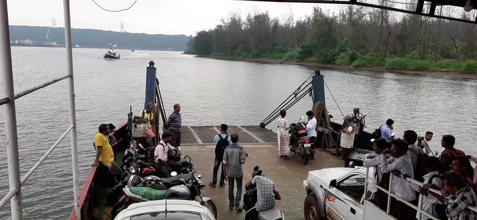 Photo of Velaneshwar, Maharashtra, India by Eswar Ch