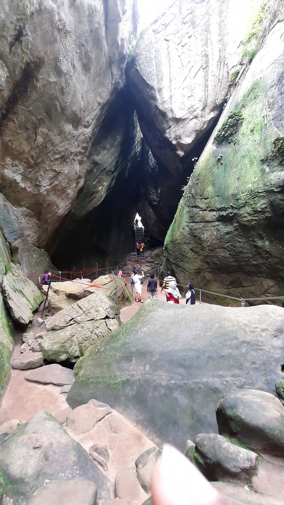 Photo of Edakkal Caves, Nenmeni, Kerala, India by Eswar Ch