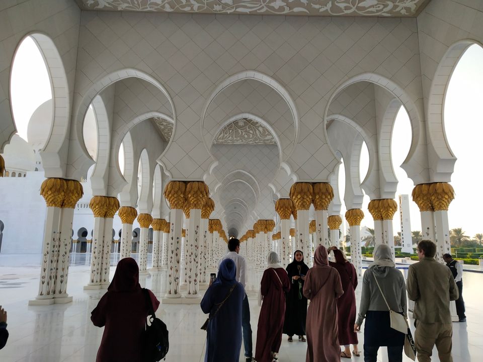 Photo of Sheikh zayed mosque - Abu Dhabi - United Arab Emirates by Sweta Sheth Mehta