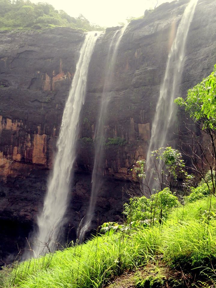 Photo of Kataldhar Waterfall 1/6 by Kirti Kadam