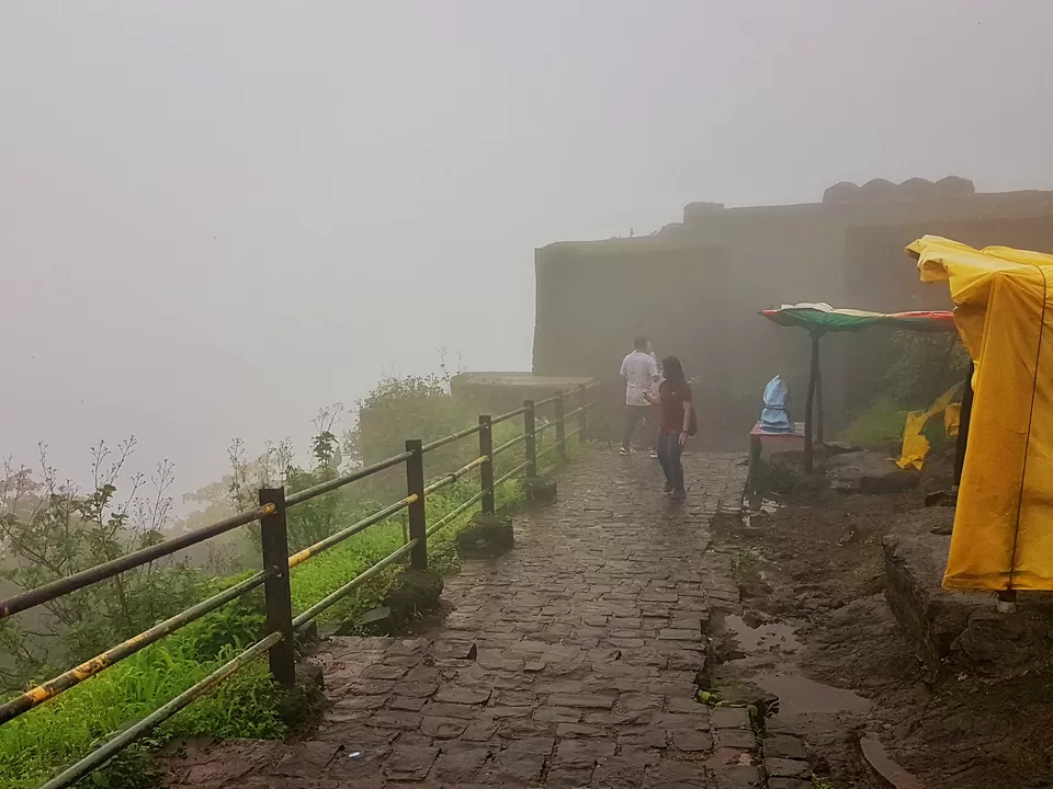 Photo of Sinhagad Fort, Sinhagad Ghat Road, Thoptewadi, Maharashtra, India by tushar bhanushali