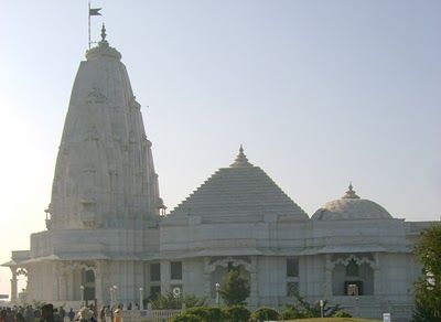 Photo of Laxmi Narayan Mandir, Jaipur, Rajasthan, India by Aparna Parinam
