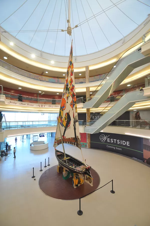 Photo of VR Mall Surat, New Magdalla, Surat, Gujarat, India by Raj Kaneria