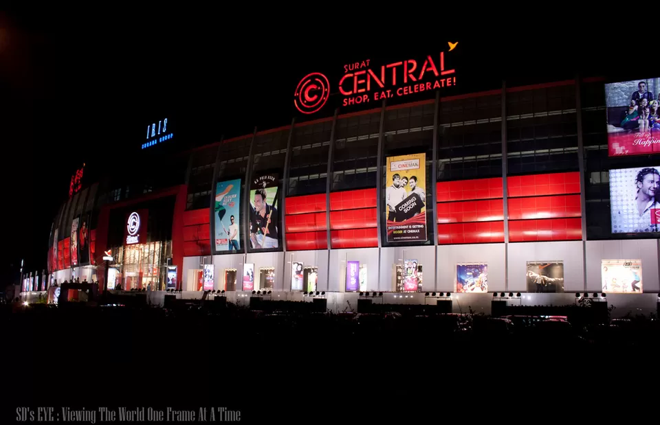 Photo of CENTRAL MALL, Piplod, Surat, Gujarat, India by Raj Kaneria