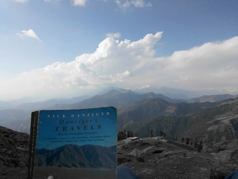 Photo of Prashar Lake- A Mystical Getaway 1/8 by Vibhav Bisht