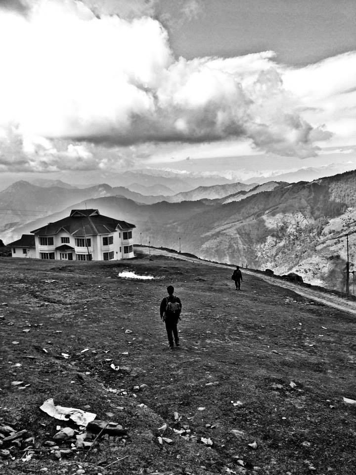 Photo of Prashar Lake- A Mystical Getaway 3/8 by Vibhav Bisht