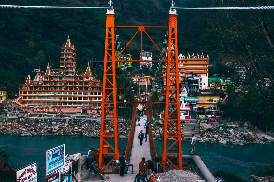 Photo of Laxman Jhoola, Laxman Jhula, Rishikesh, Uttarakhand, India by Hetali Kothari