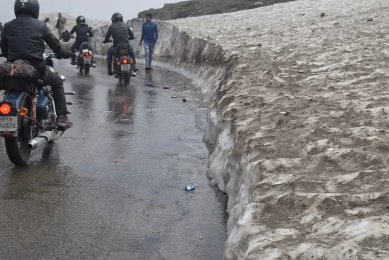 Photo of Rohtang Pass, Lahaul And Spiti, Himachal Pradesh, India by Aditi Chaudhary