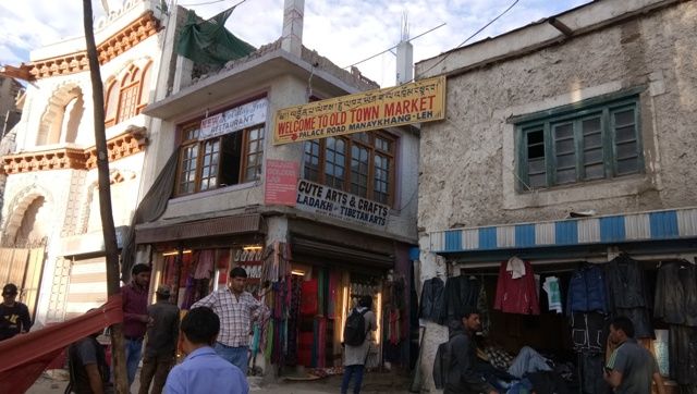 Photo of Leh Main Bazaar, Leh by Aditi Chaudhary