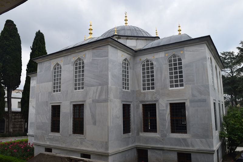 Photo of Hobyar Mahallesi, Topkapı Palace, Büyük Postane Caddesi, Fatih/Istanbul, Turkey by Aditi Chaudhary