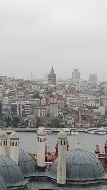 Photo of Süleymaniye Mah., Suleymaniye Mosque, Prof. Sıddık Sami Onar cad., Fatih/Istanbul, Turkey by Aditi Chaudhary