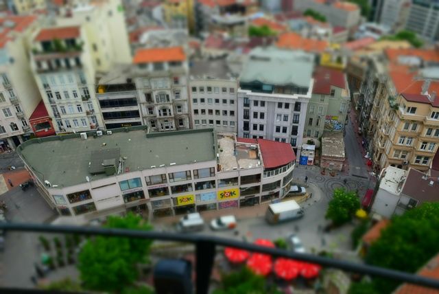 Photo of Bereketzade Mahallesi, Galata Tower, Galata Kulesi Sokak, Beyoğlu/Istanbul, Turkey by Aditi Chaudhary