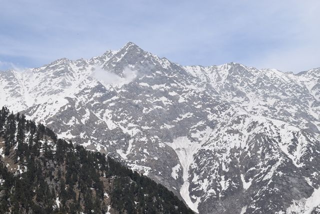Photo of Triund Trek, Trail to Triund Hill, Dharamshala, Himachal Pradesh, India by Aditi Chaudhary